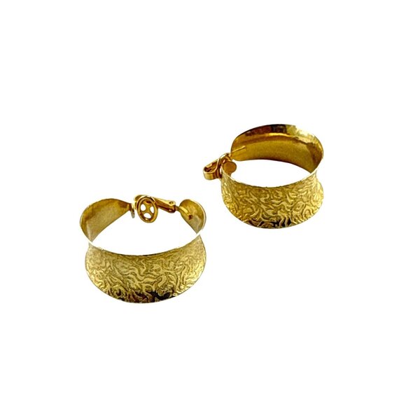 Vintage Textured Gold Tone Wide Hoop Clip-On Earrings Bold Statement Jewelry - Picture 4 of 9